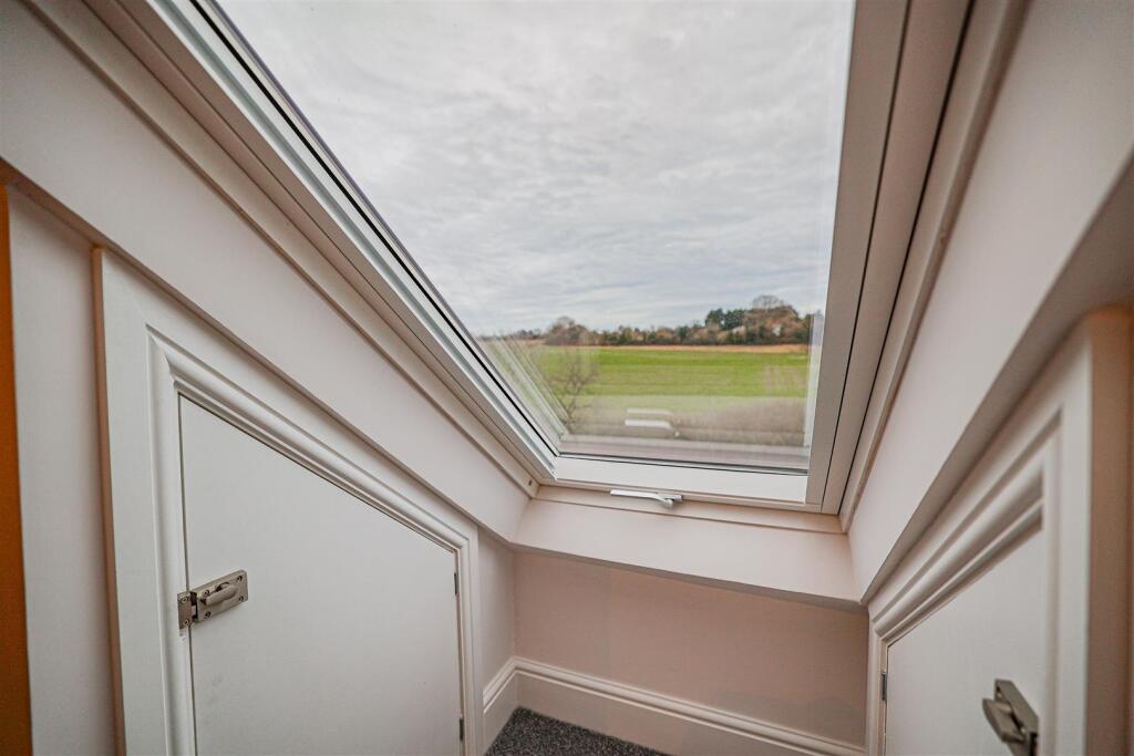 Additional property image - Luton Road, Harpenden, AL5