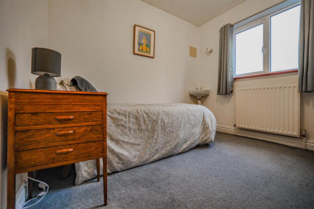 Additional property image - Luton Road, Harpenden, AL5
