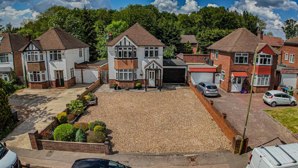 Main image of property: Wood Lane End, Hemel Hempstead, HP2