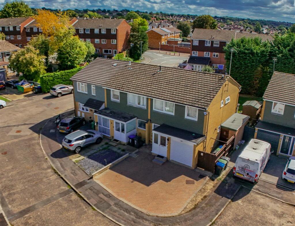 Main image of property: Ranworth Close, Hemel Hempstead, HP3