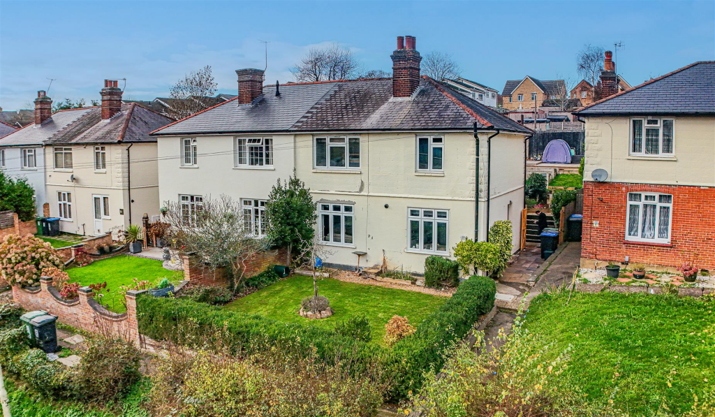 Main image of property: St. Albans Hill, Hemel Hempstead, HP3