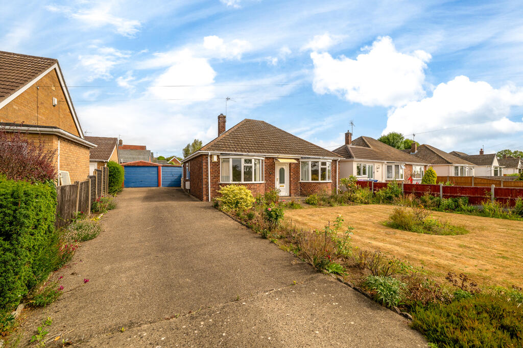 Main image of property: Fiskerton Road, Cherry Willingham, Lincoln, Lincolnshire, LN3 4JZ