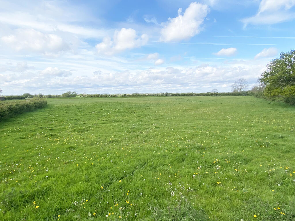 Main image of property: 14.73 Acres , Trent Lane, Girton, Newark, Nottinghamshire, NG23 7JB