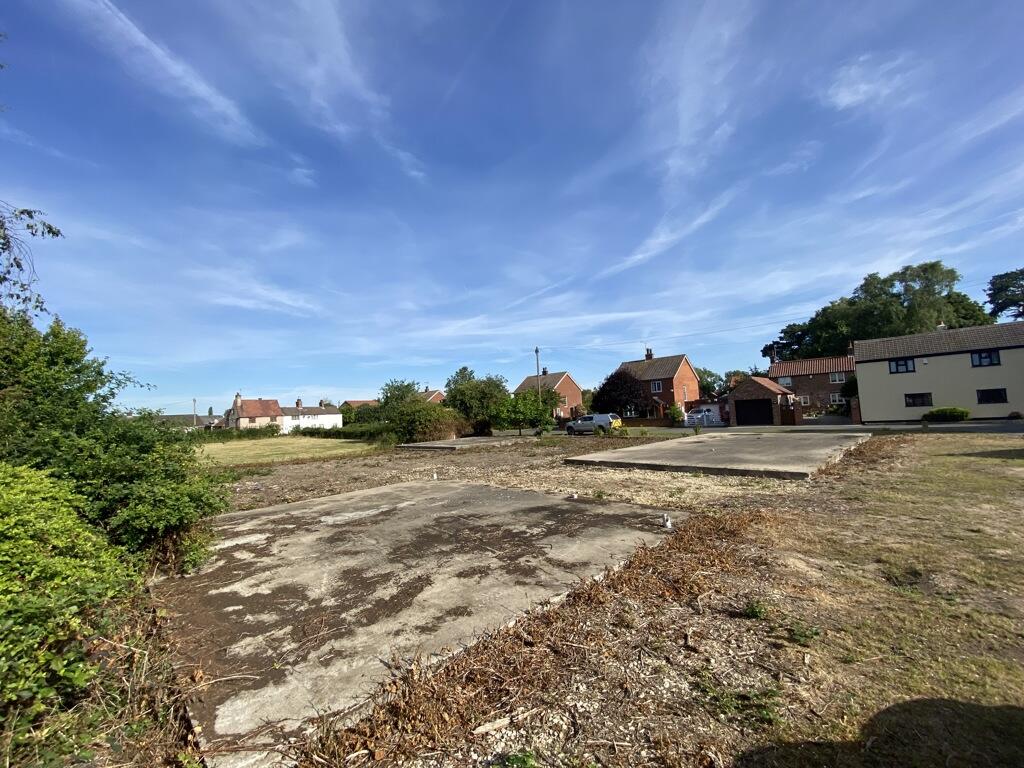 Main image of property: The Green, Dunham-On-Trent, Newark, Nottinghamshire, NG22 0TY