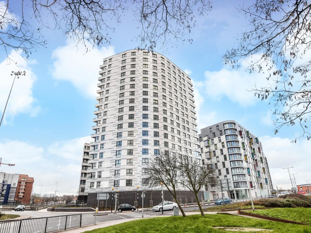 Main image of property: Hewitt, Alfred Street, Reading, RG1