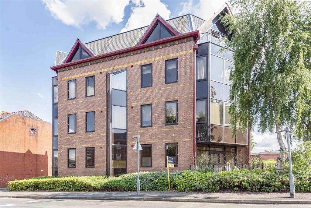 Main image of property: The Chambers, South Street, Reading, RG1