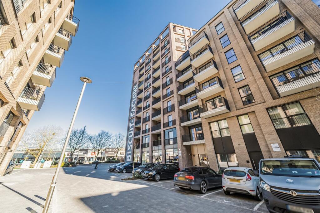 Main image of property: Palmer Street, Reading, RG1