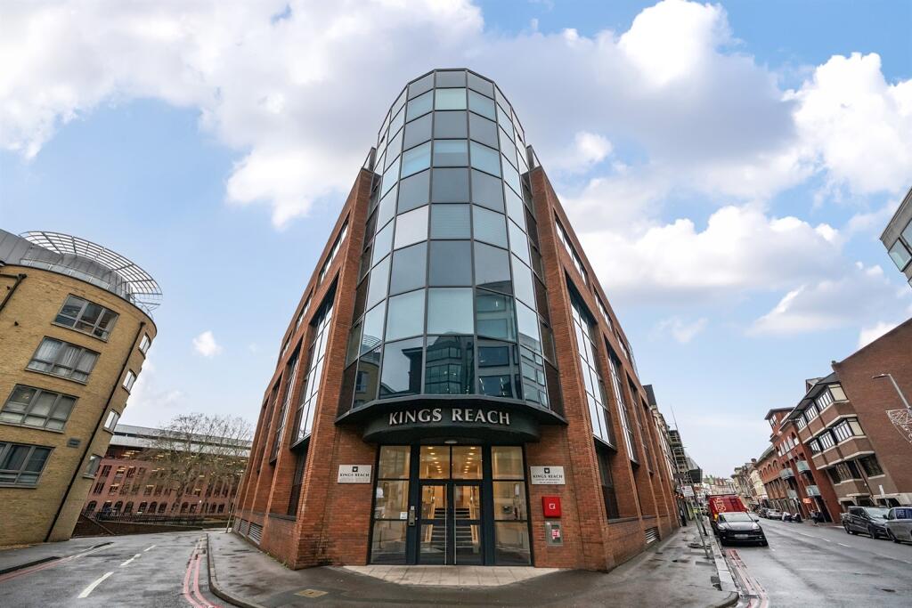 Main image of property: 105 Kings Reach, 38-50 Kings Road, Reading, RG1