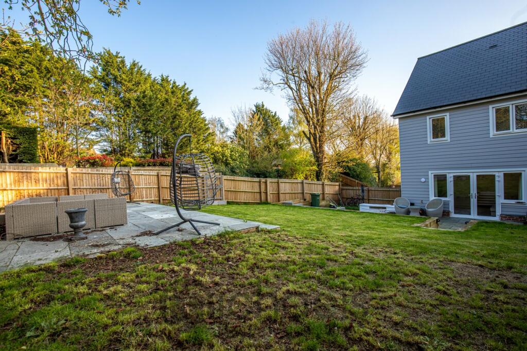 3 bedroom town house for sale in Mcdowell Mews, Halstead, Halstead, CO9