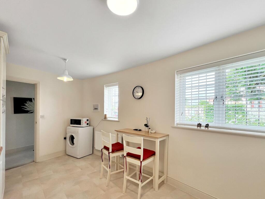 Additional property image - Dame Mary Walk, Halstead, CO9