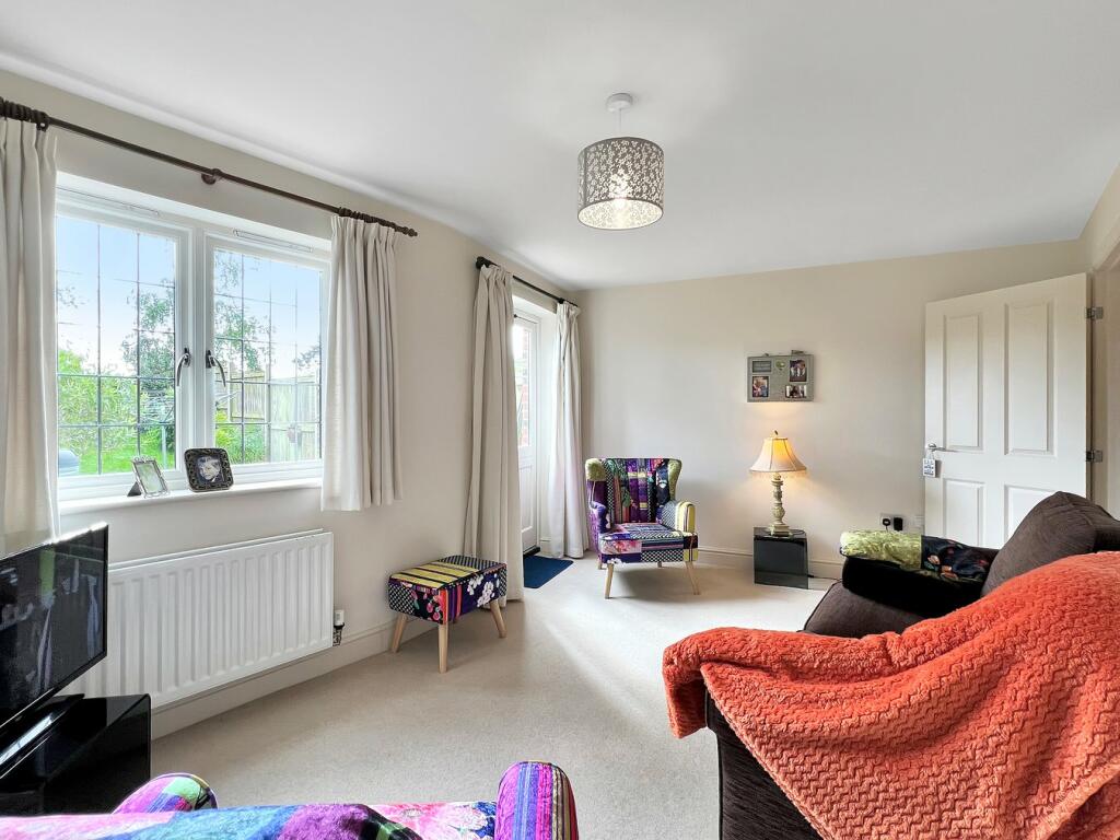 Additional property image - Dame Mary Walk, Halstead, CO9