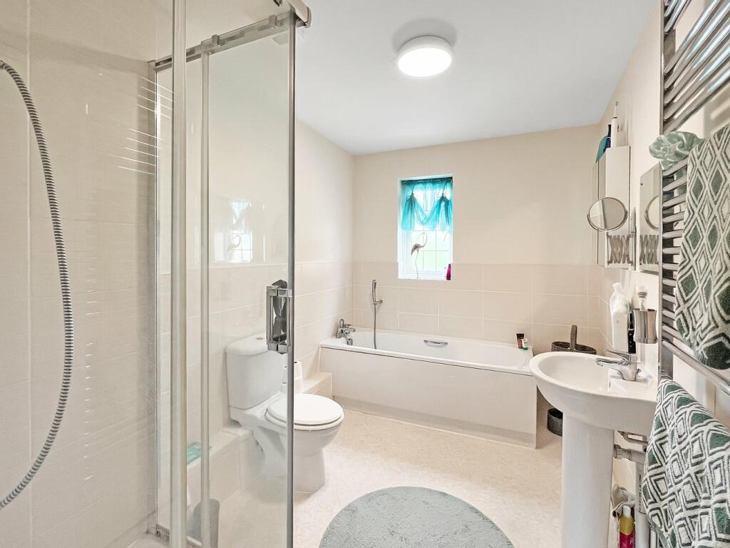 Additional property image - Dame Mary Walk, Halstead, CO9