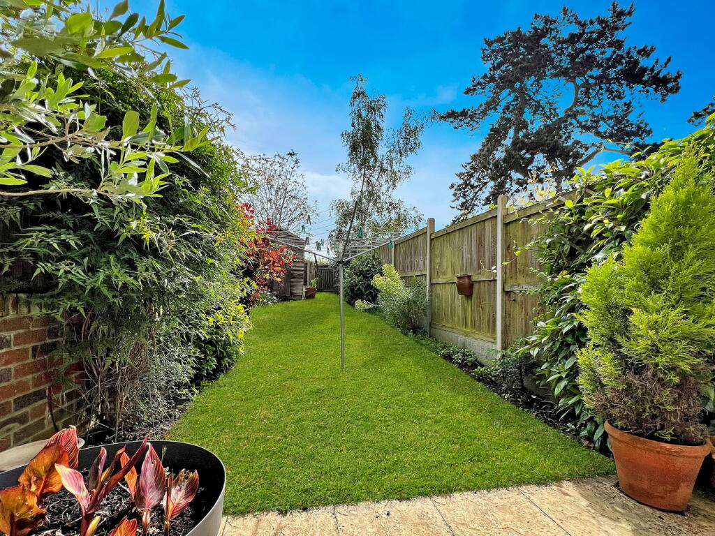 Additional property image - Dame Mary Walk, Halstead, CO9