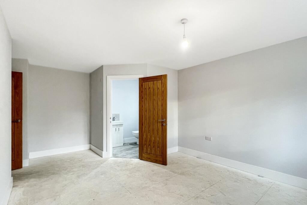 Additional property image - Cats Lane, Sudbury, CO10