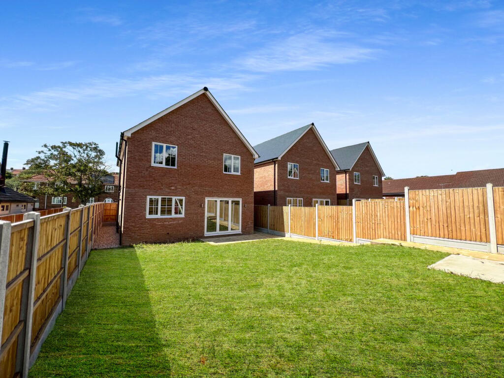 Additional property image - Cats Lane, Sudbury, CO10