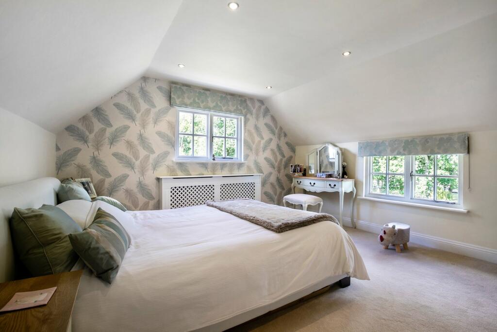 Additional property image - Gladfen Hall Road, Greenstead Green, Halstead, CO9