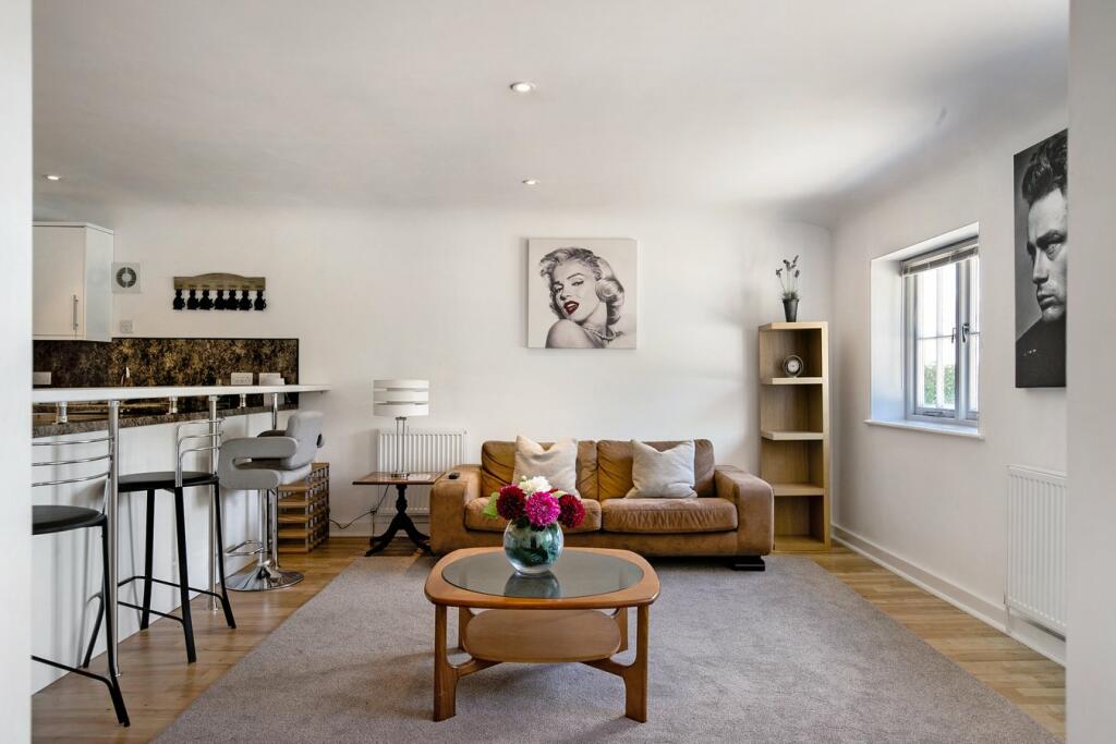 Additional property image - Gladfen Hall Road, Greenstead Green, Halstead, CO9