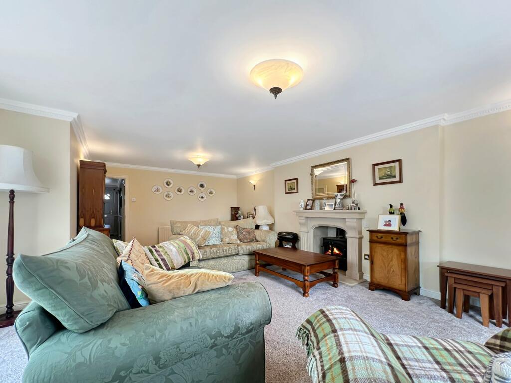 Additional property image - Crocklands, Greenstead Green, Halstead, CO9
