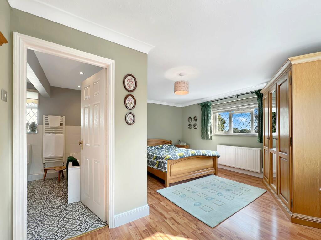 Additional property image - Crocklands, Greenstead Green, Halstead, CO9