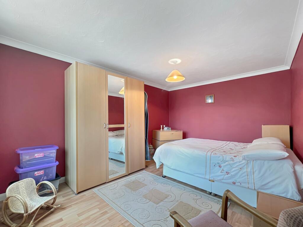Additional property image - Crocklands, Greenstead Green, Halstead, CO9