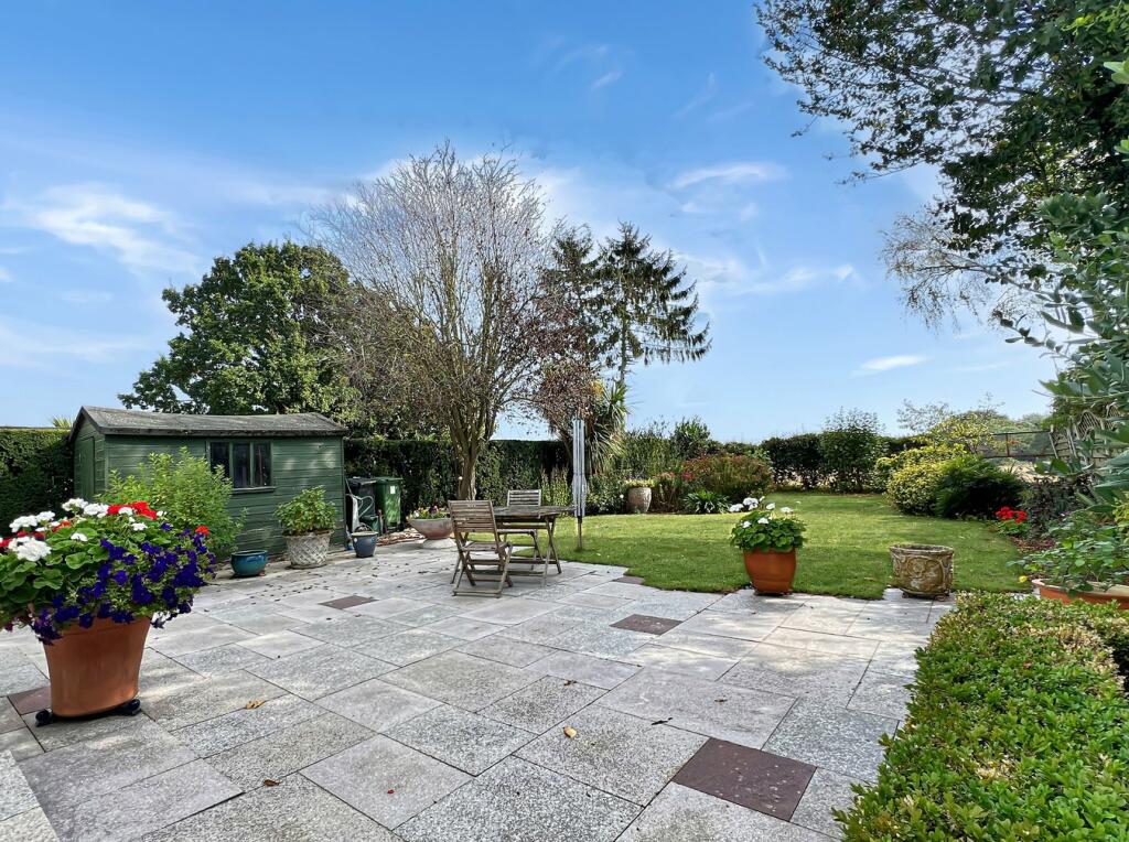 Additional property image - Crocklands, Greenstead Green, Halstead, CO9