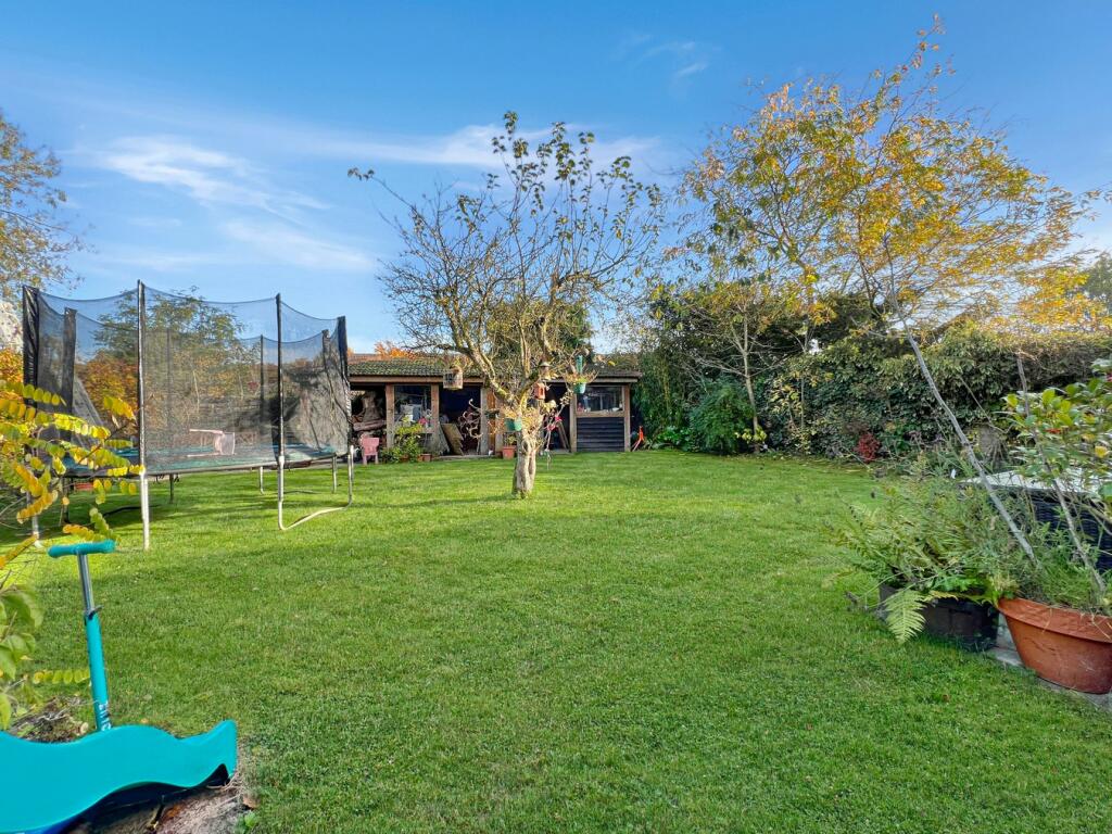 Additional property image - Fox Yard, Wickham St Paul, Halstead, CO9