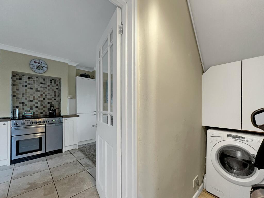 Additional property image - Box Mill Cottages, Boxmill Lane, Halstead, Halstead, CO9