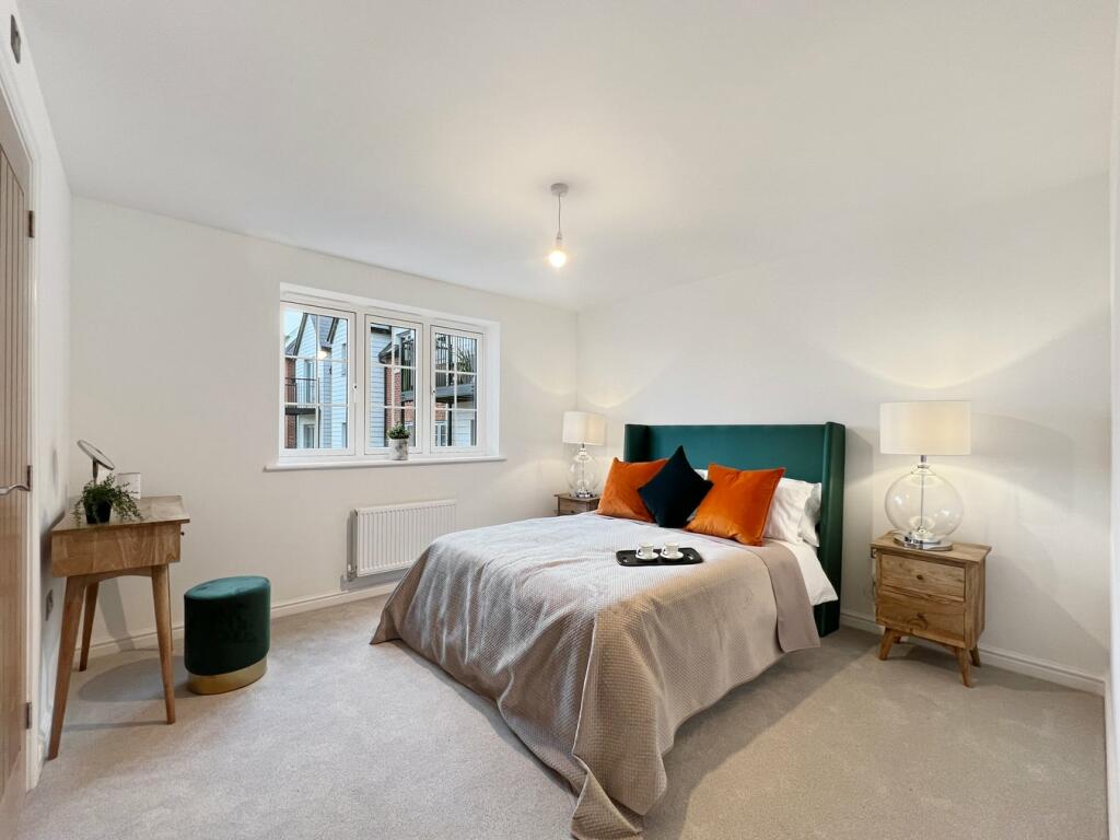 Additional property image - De Vere Grove, Halstead Road, Earls Colne, Colchester, CO6