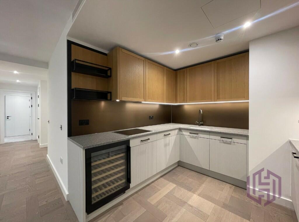 Main image of property: Merino Gardens, London, E1W