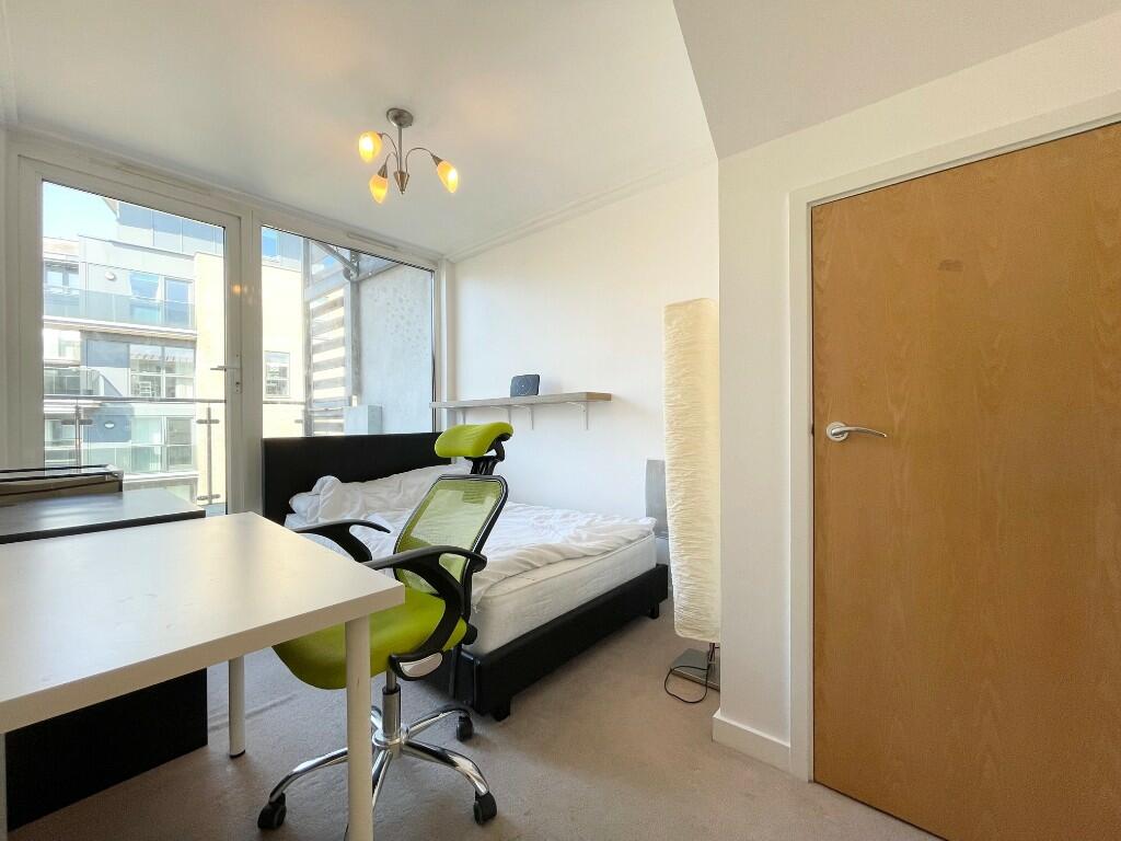 Additional property image - Fleet Street, BN1