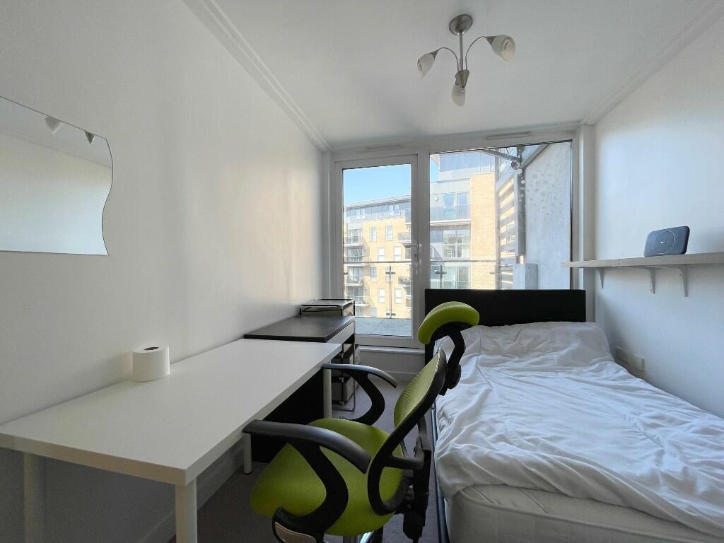 Additional property image - Fleet Street, BN1