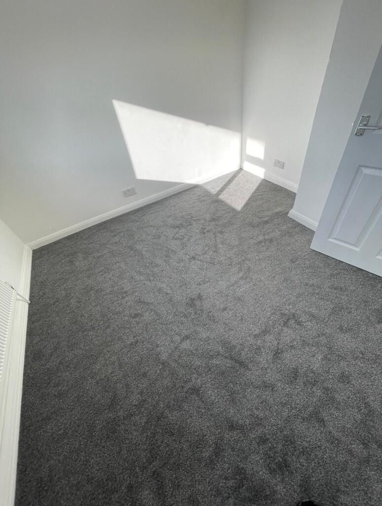 Additional property image - Headley Drive, CR0