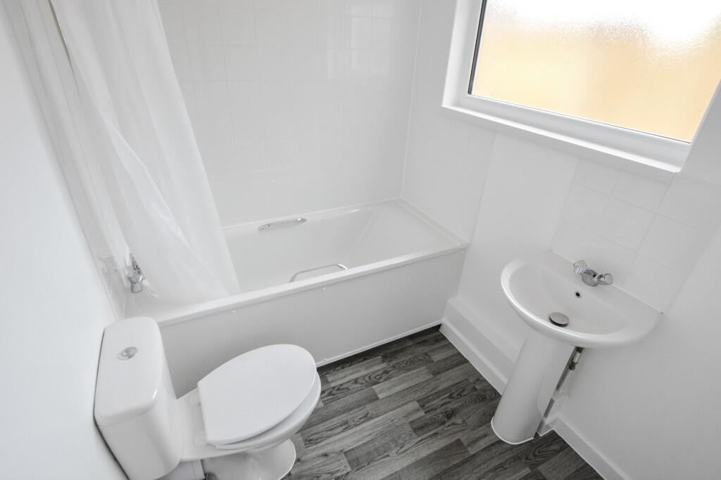 Additional property image - Headley Drive, CR0