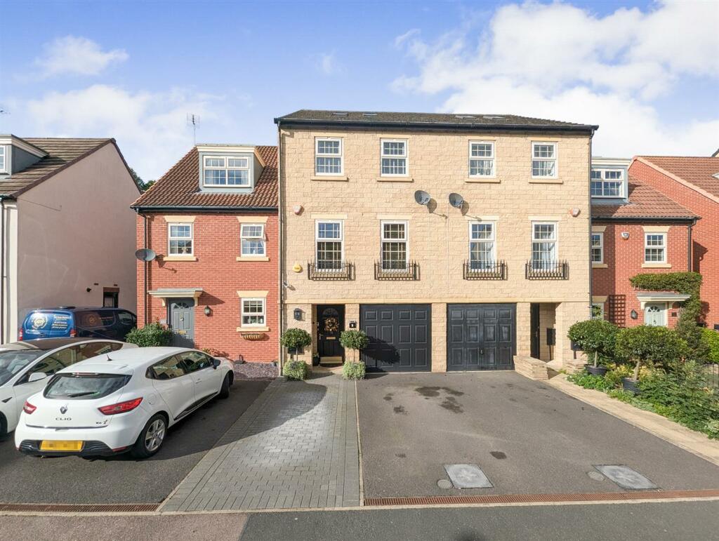 4 bedroom terraced house for sale in Regal Close, Corby, NN17