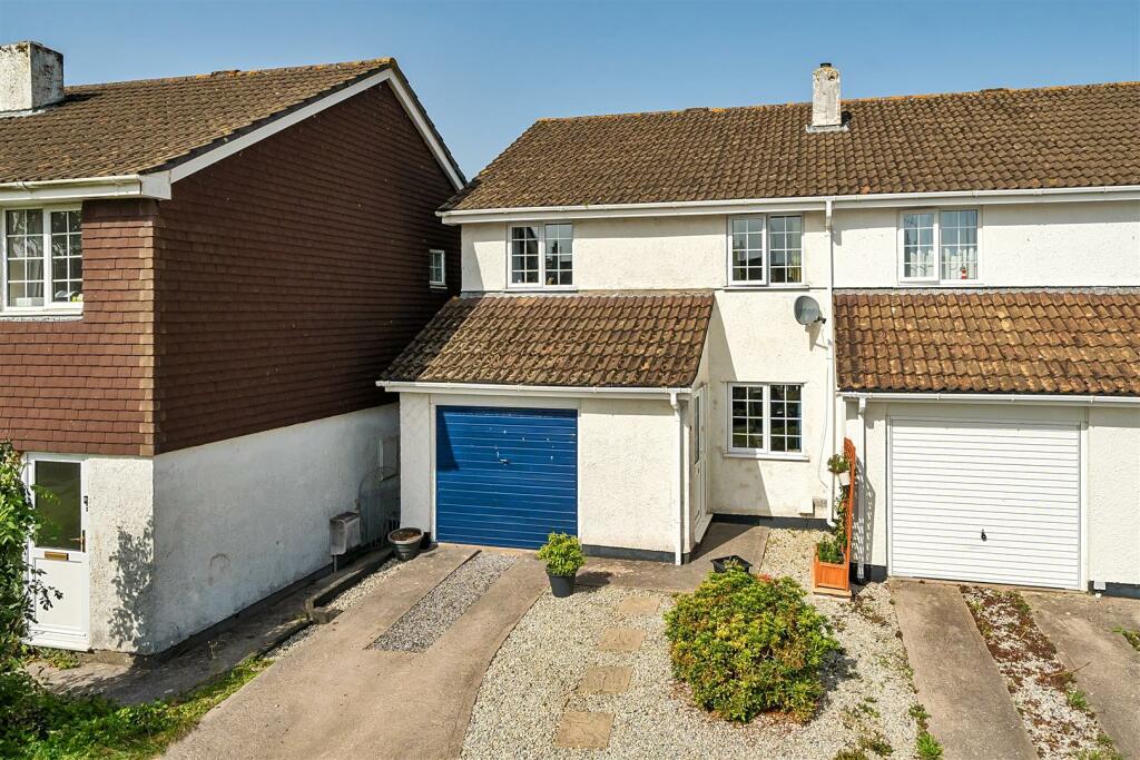 3 bedroom semidetached house for sale in Pykes Down, Ivybridge, PL21