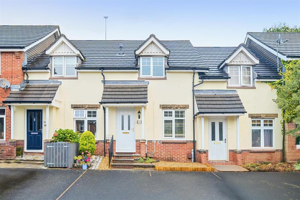 Main image of property: Bedford Grove, Ivybridge