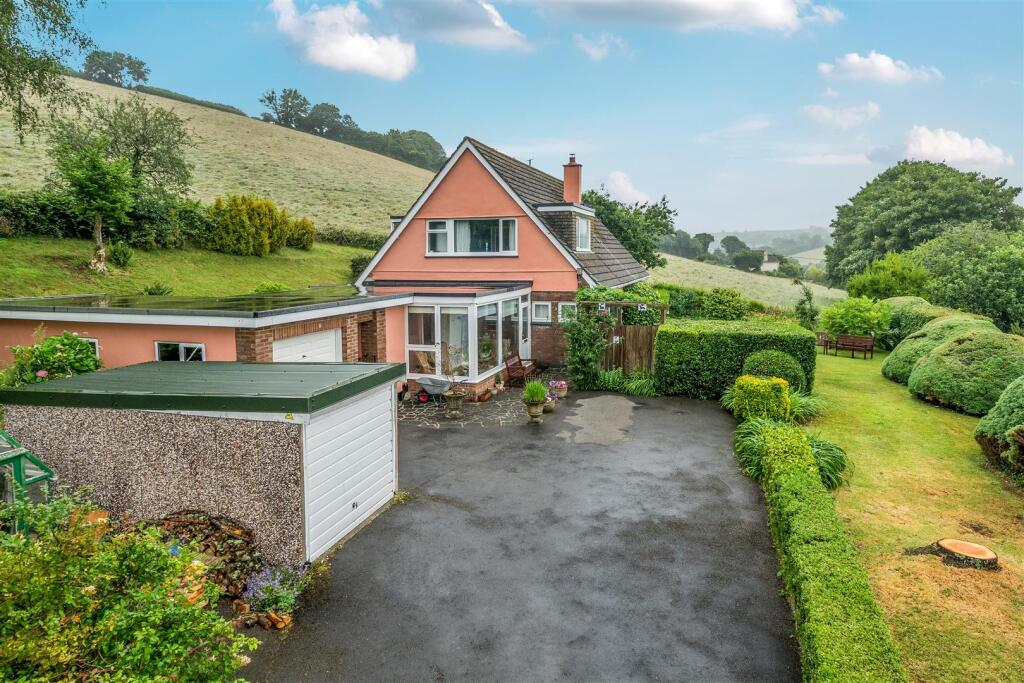 Main image of property: Church Street, Ermington