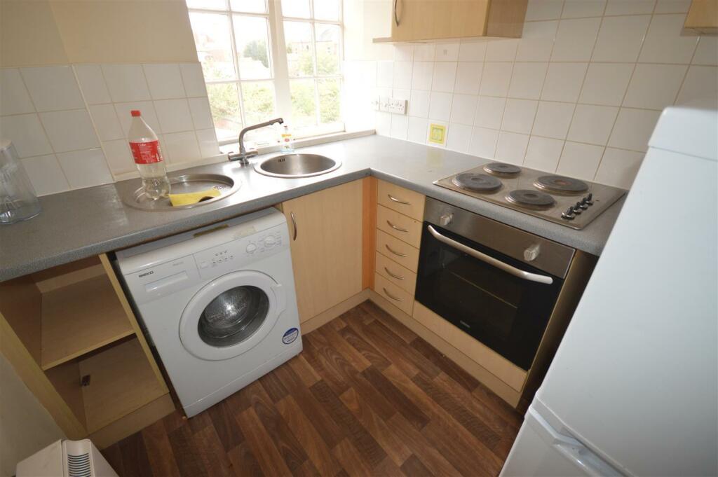 1 bedroom terraced house for rent in Abingdon Road, Leicester, LE2