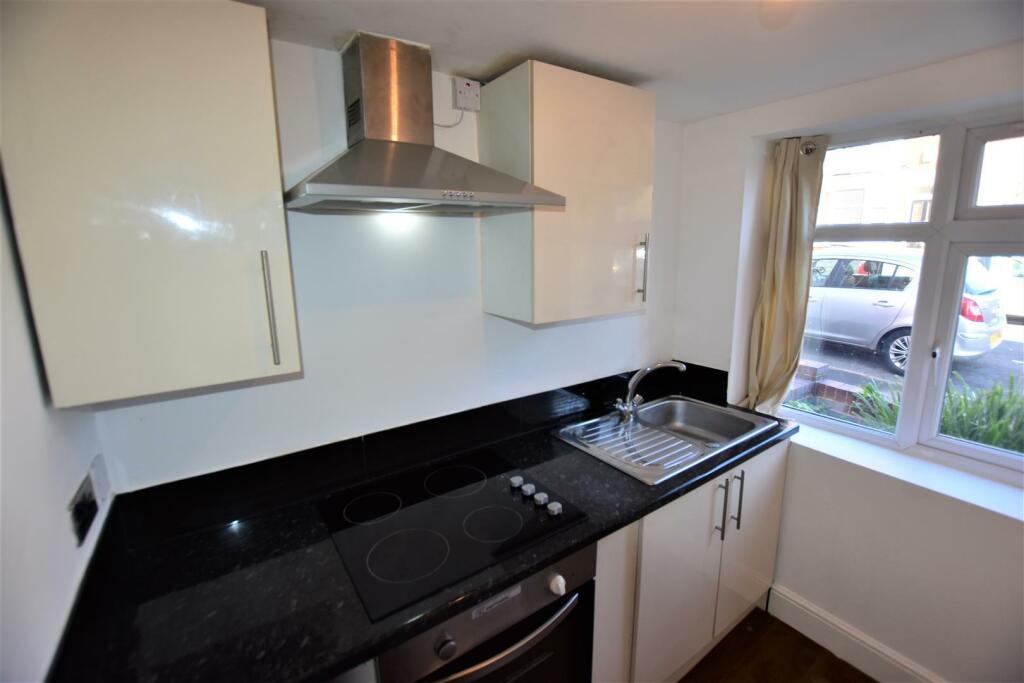Studio flat for rent in Fosse Road South, Leicester, LE3