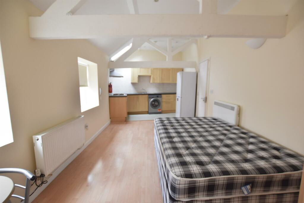 Studio apartment for rent in Market Place, Leicester, LE1