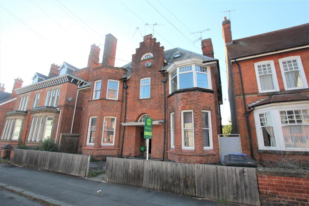 Main image of property: Clarendon Park Road, Leicester, LE2
