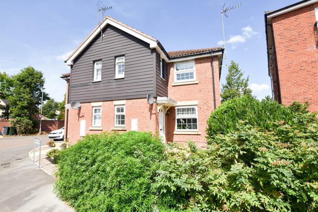 Main image of property: Paton Court, Calverton, Nottingham