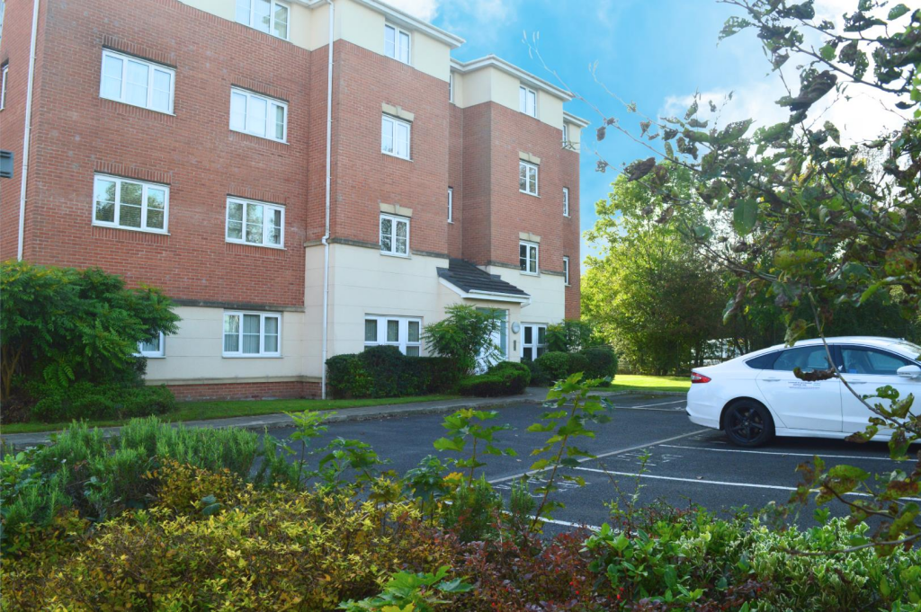 Main image of property: Ledgard Avenue, Leigh