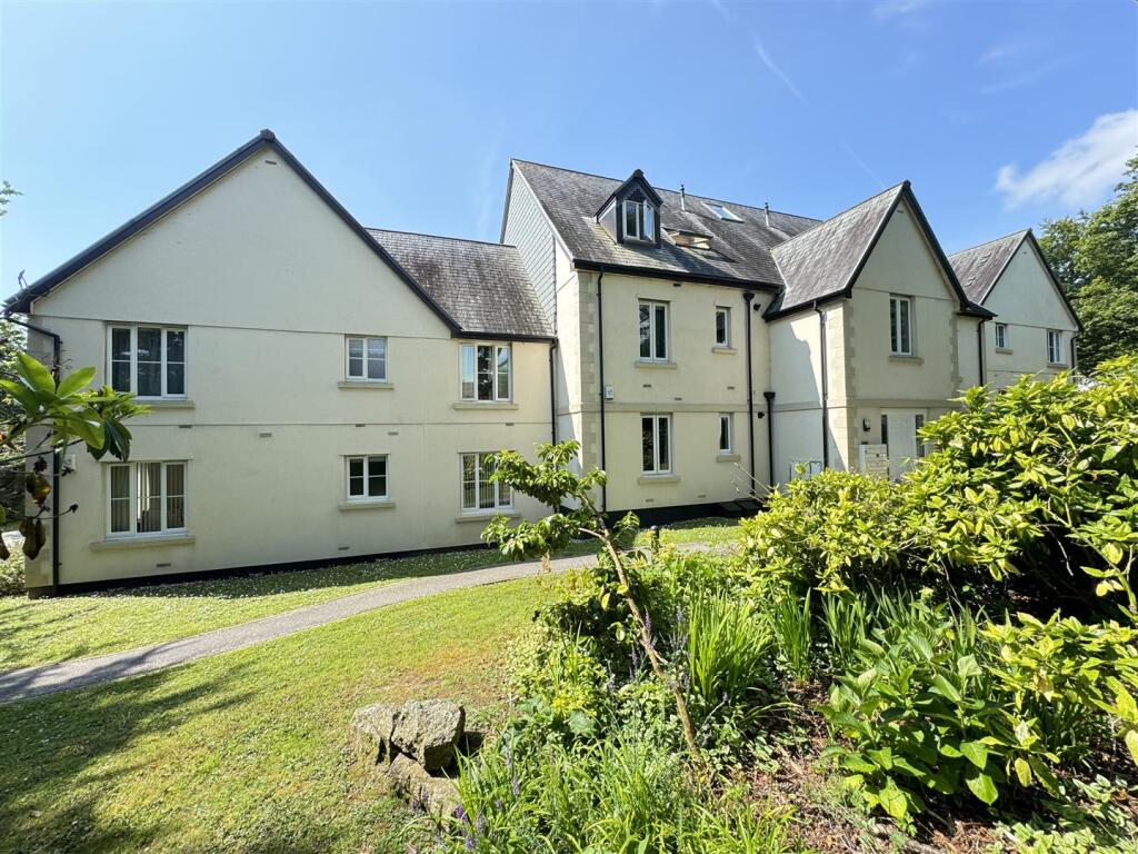 Main image of property: Doublegates, St. Austell