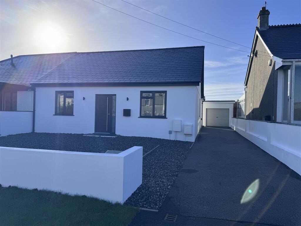 Main image of property: Central Treviscoe, St. Austell