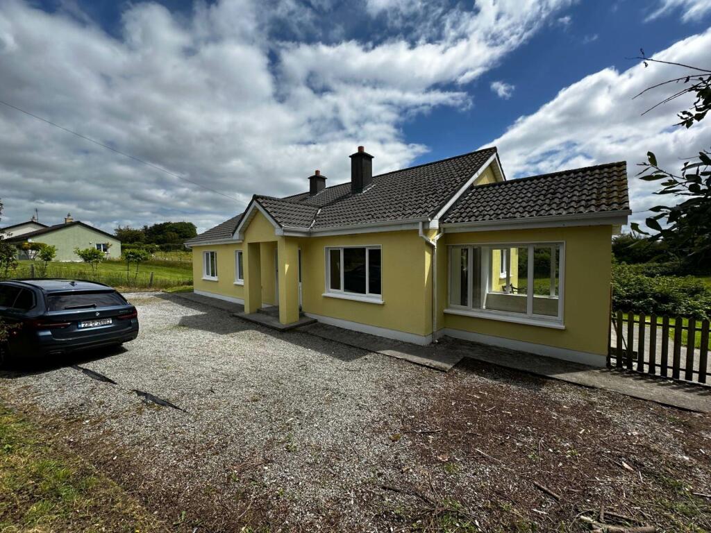 3 bedroom detached house for sale in Raha, Oughterard, Galway H1 FFN0