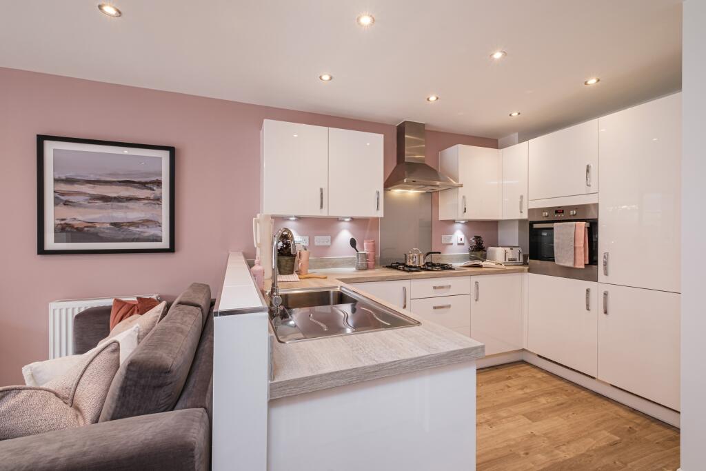 Main image of property: Longmeanygate Road,
Midge Hall,
Leyland,
PR26 7TB