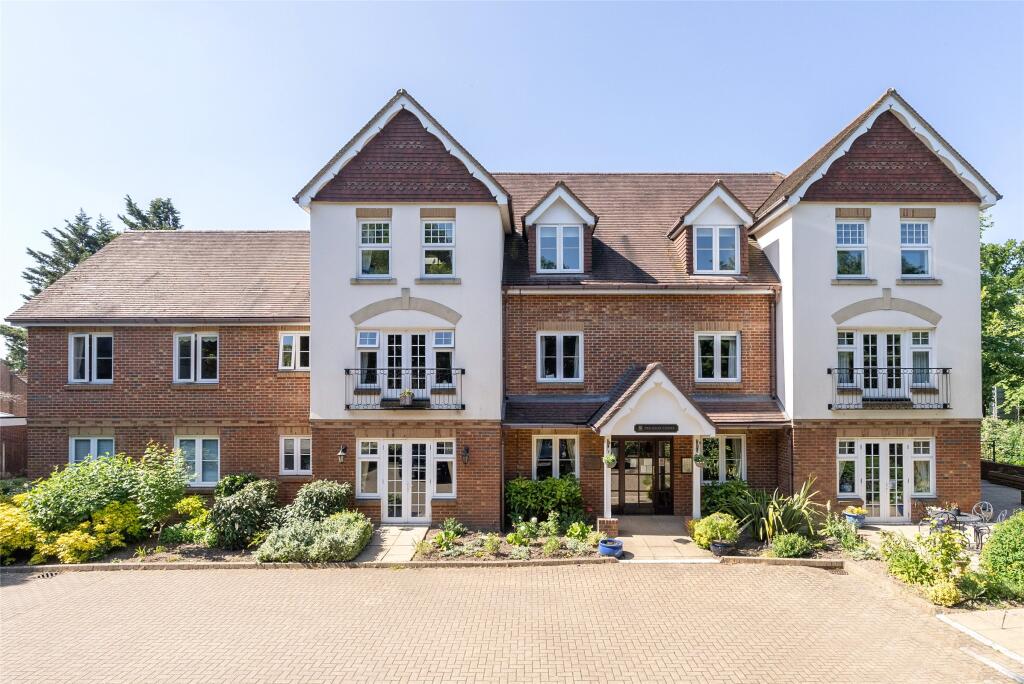 Main image of property: Epsom Road, Leatherhead, Surrey, KT22