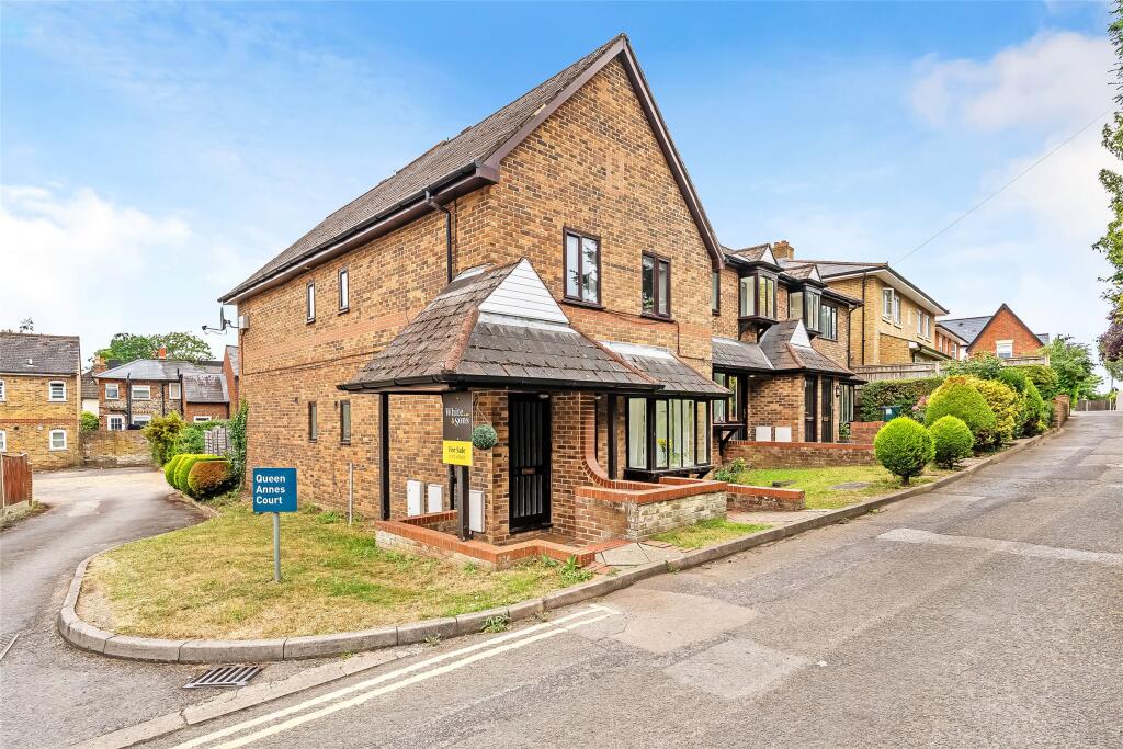 Main image of property: Fairfield Road, Leatherhead, Surrey, KT22