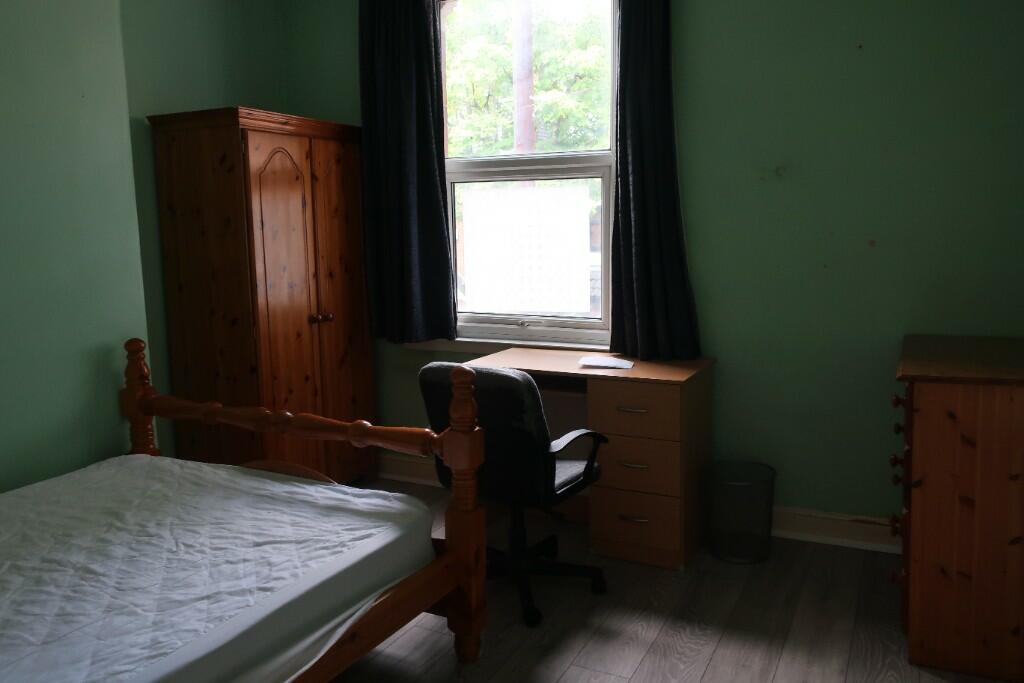 Property image - 238 Tiverton Road, Selly Oak, Birmingham, B29 6BU